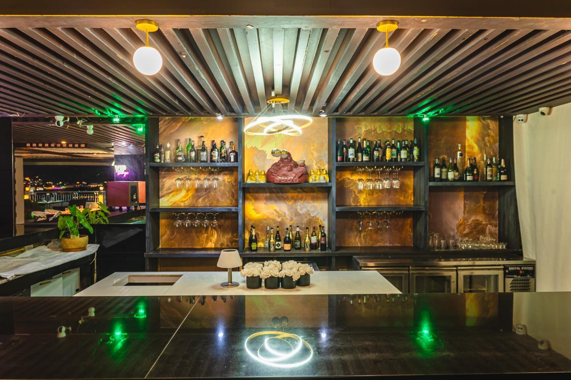 Casa Del M Phuket - Newly Renovated Hotel Patong Ngoại thất bức ảnh