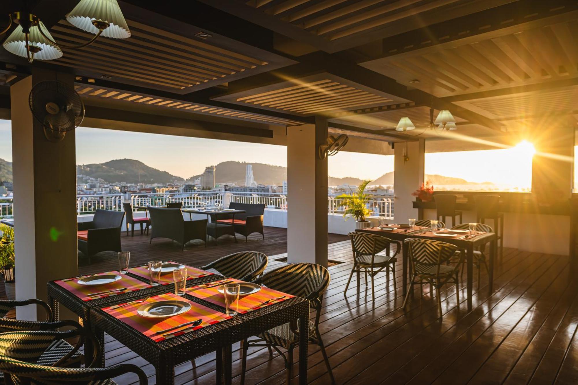 Casa Del M Phuket - Newly Renovated Hotel Patong Ngoại thất bức ảnh
